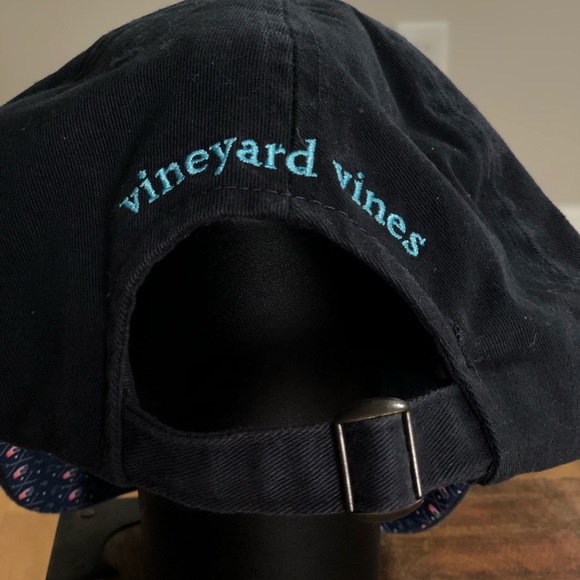 Navy Blue Vineyard Vines Hat - Picture 4 of 4
